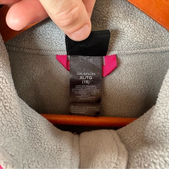 The North Face Denali Fuchsia and Grey Fleece Jacket - Picture 5 of 7